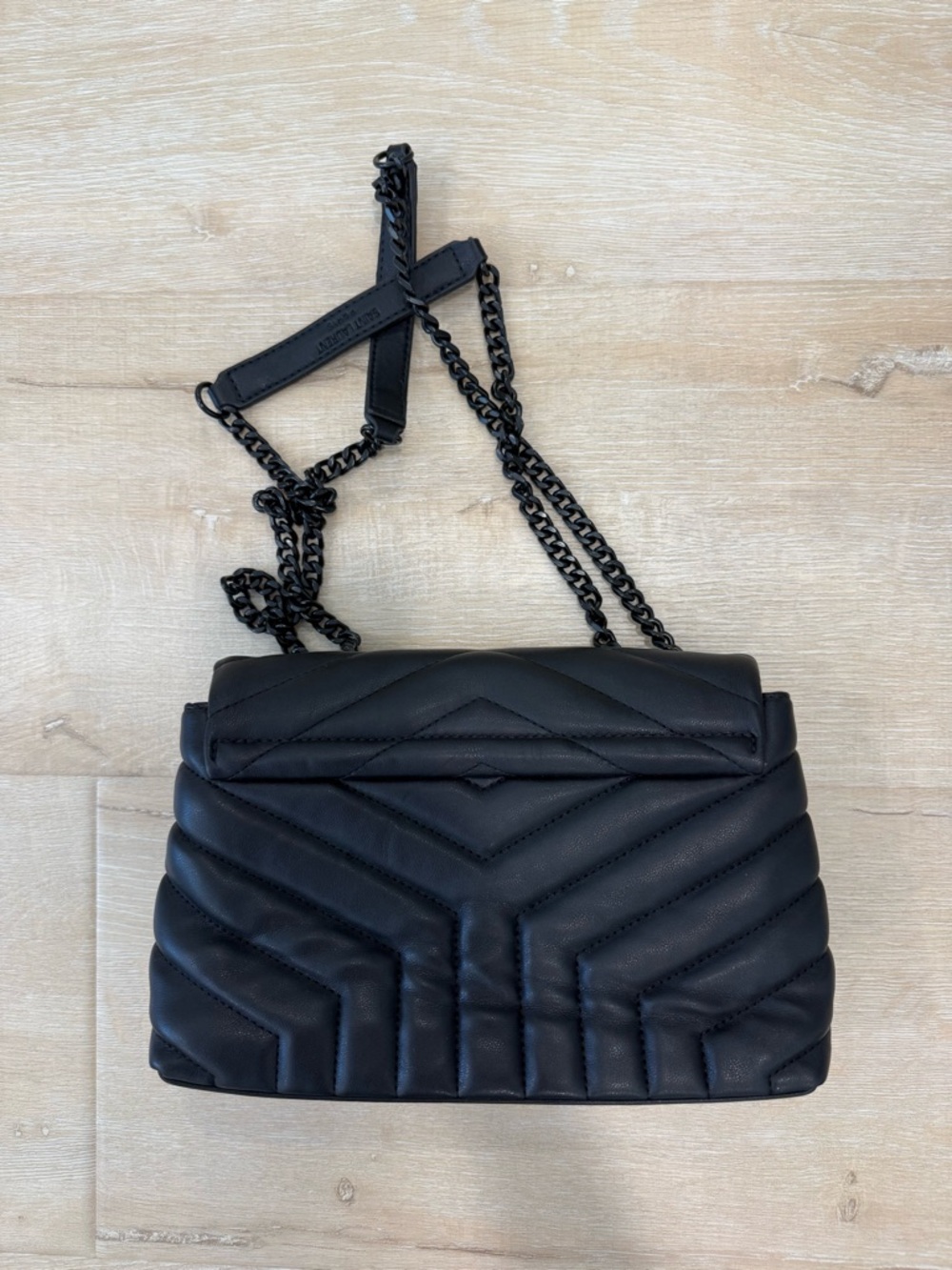 Saint Laurent Black Chevron Quilted Shoulder Bag with Matte YSL - Picture 3 of 6